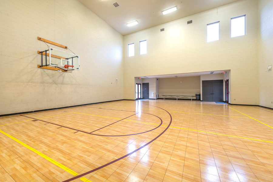 indoor basketball court at forum at tallahassee's student apartments